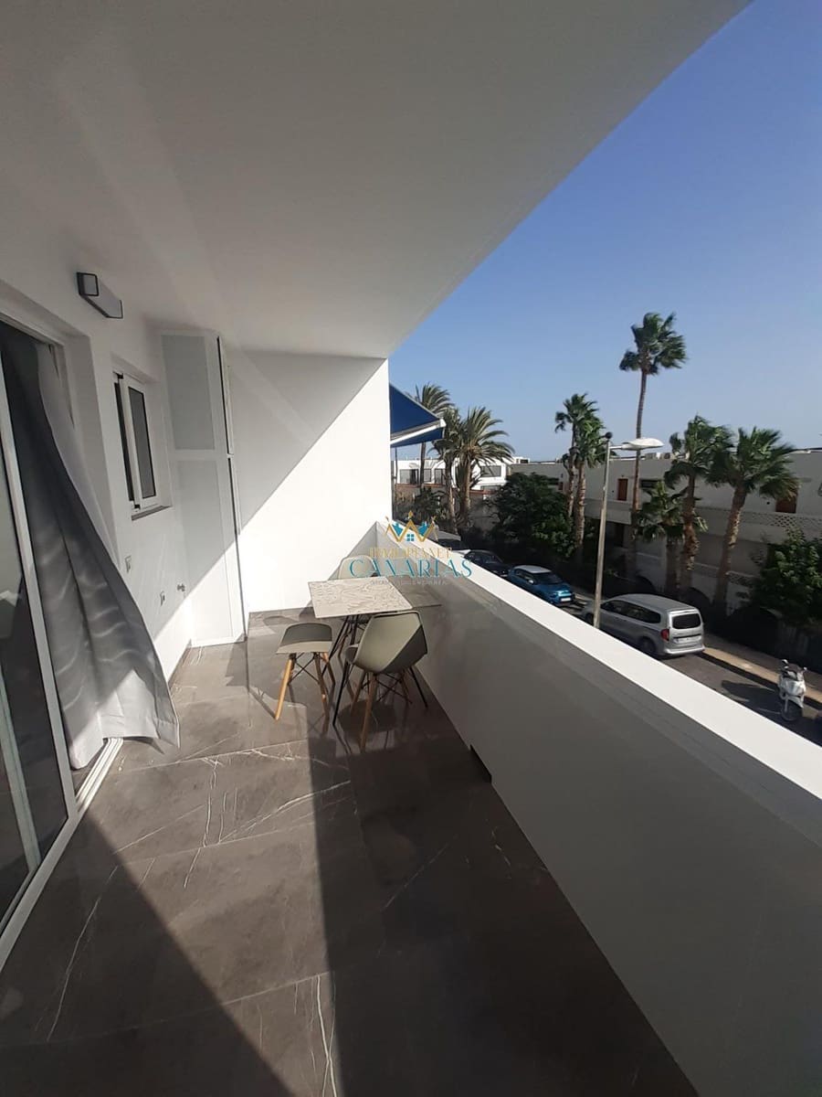 Apartamento de 1 habitación en San Bartolomé de Tirajana en alquiler - 1.200 € (Ref: 9838995)