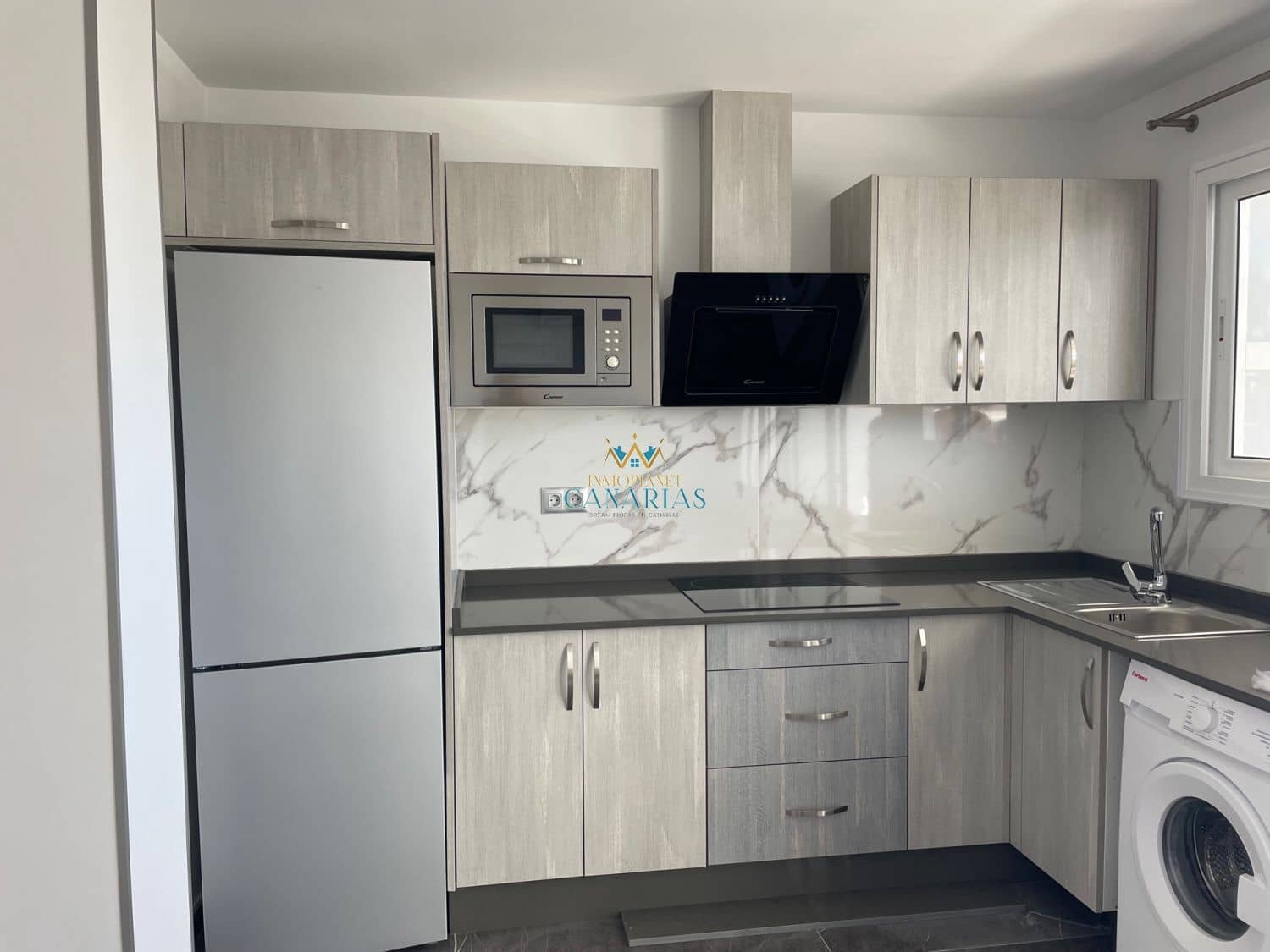 Apartamento de 1 habitación en San Bartolomé de Tirajana en alquiler - 1.200 € (Ref: 9838995)