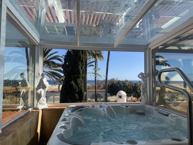 4 chambre Maison de Ville à vendre à Playa del Inglés, San Bartolomé de Tirajana - 1 590 000 € (Ref: 9851029)