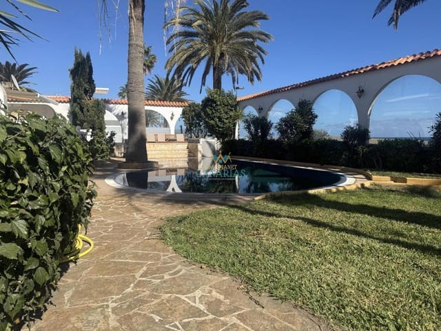 4 chambre Maison de Ville à vendre à Playa del Inglés, San Bartolomé de Tirajana - 1 590 000 € (Ref: 9851029)