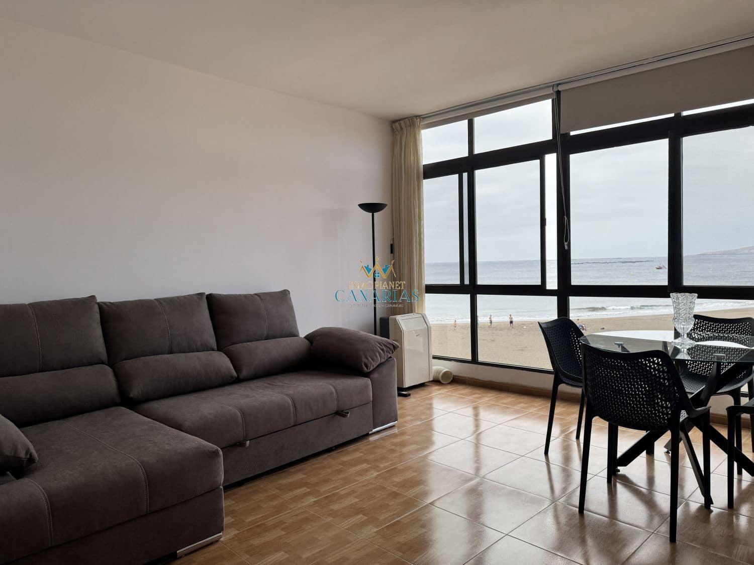 2 slaapkamer Flat te huur in Playa de Melenara - € 1.300 (Ref: 9884217)