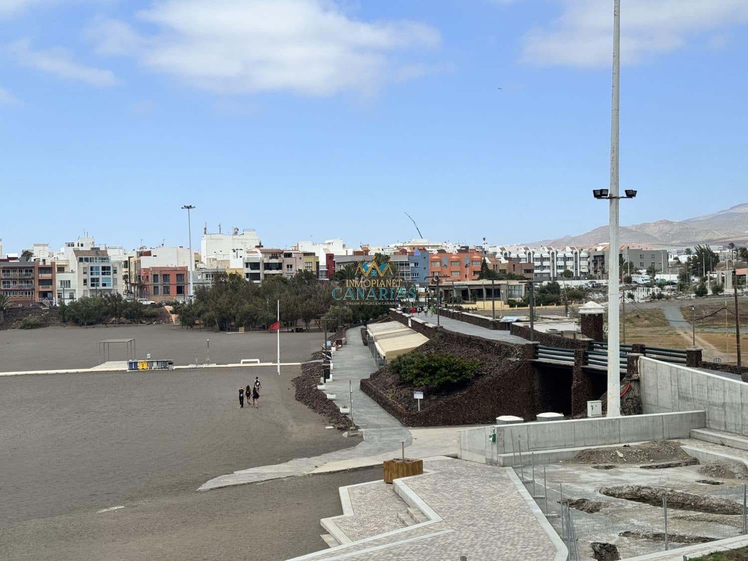 2 slaapkamer Flat te huur in Playa de Melenara - € 1.300 (Ref: 9884217)