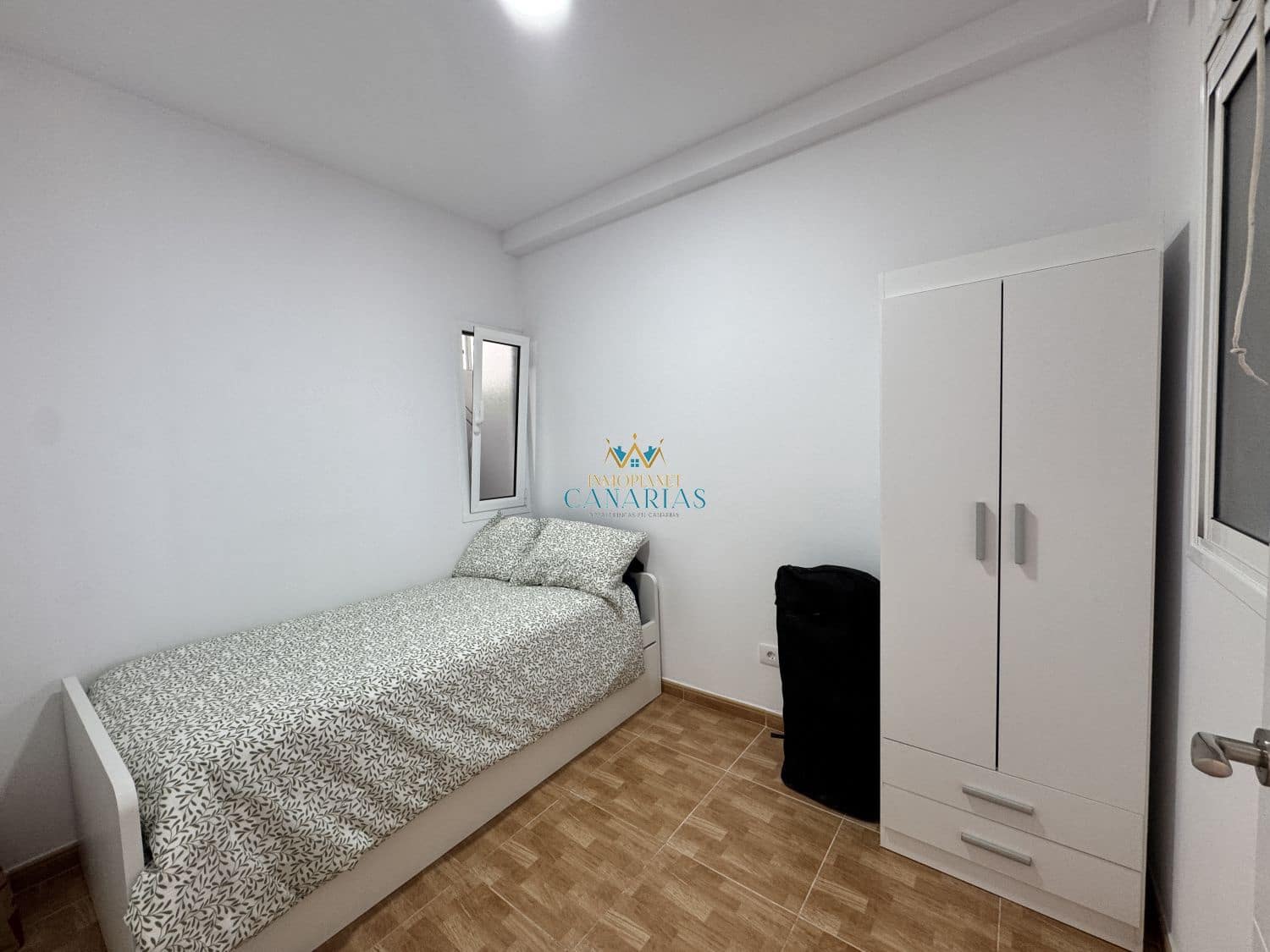 2 slaapkamer Flat te huur in Playa de Melenara - € 1.300 (Ref: 9884217)