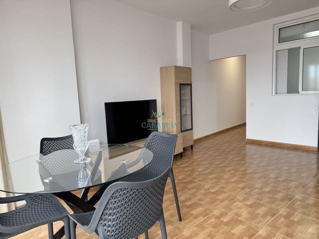Appartement de 2 chambres à louer à Playa de Melenara, Telde - 1 300 € (Ref: 9884217)