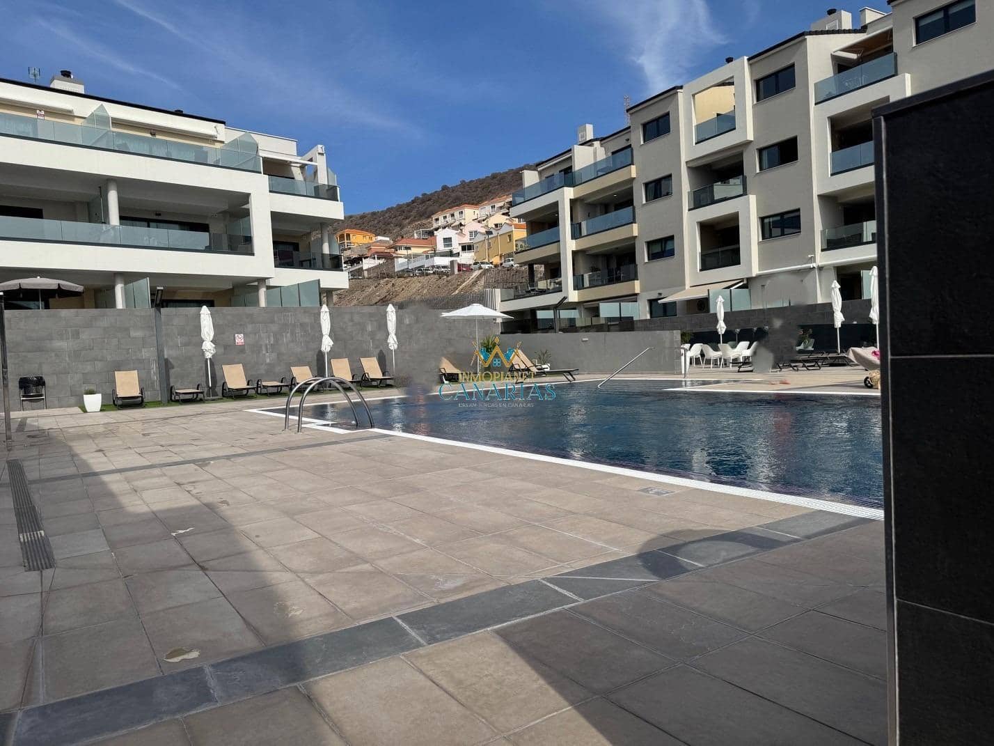 2 sovrum Lägenhet att hyra i Mogan med pool garage - 1 500 € (Ref: 9900364)