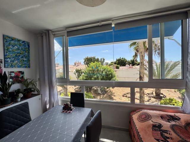 1 chambre Appartement à vendre à Playa del Inglés, San Bartolomé de Tirajana - 135 000 € (Ref: 9916521)