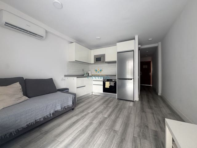 1 slaapkamer Appartement te huur in Playa del Inglés, San Bartolomé de Tirajana met zwembad - € 900 (Ref: 9916522)