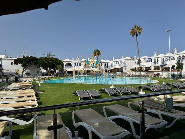 1 quarto Apartamento para arrendar em Campo Internacional com piscina - 850 € (Ref: 9937632)