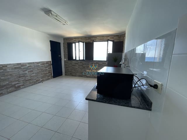 3 chambre Appartement à vendre à Gáldar avec garage - 199 000 € (Ref: 9937634)