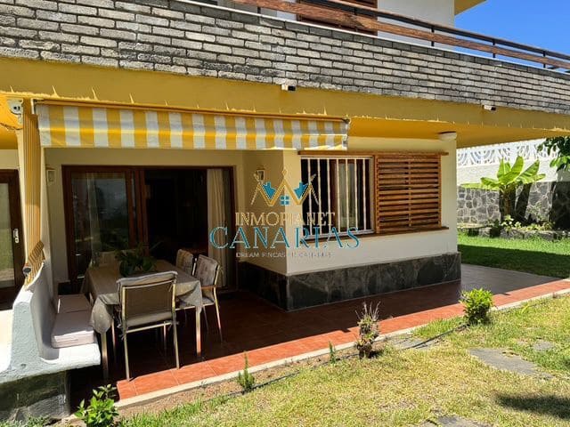 2 bedroom Apartment for holiday rental in San Bartolome de Tirajana - € 1,500 (Ref: 9959331)