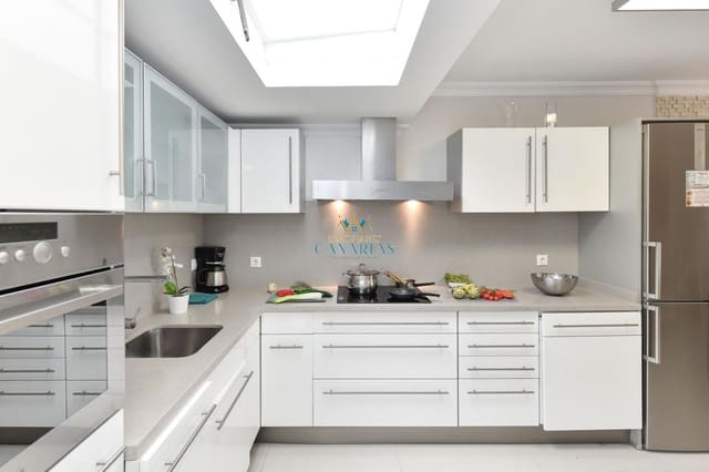 3 soverom Leilighet til leie i San Bartolomé de Tirajana - € 2 500 (Ref: 9974925)