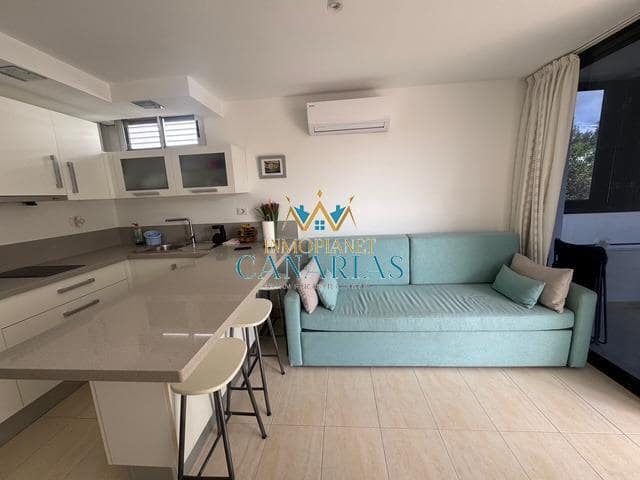 Appartement de 1 chambre à louer à San Bartolome de Tirajana - 1 100 € (Ref: 9990315)