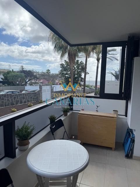 Appartement de 1 chambre à louer à San Bartolome de Tirajana - 1 100 € (Ref: 9990315)