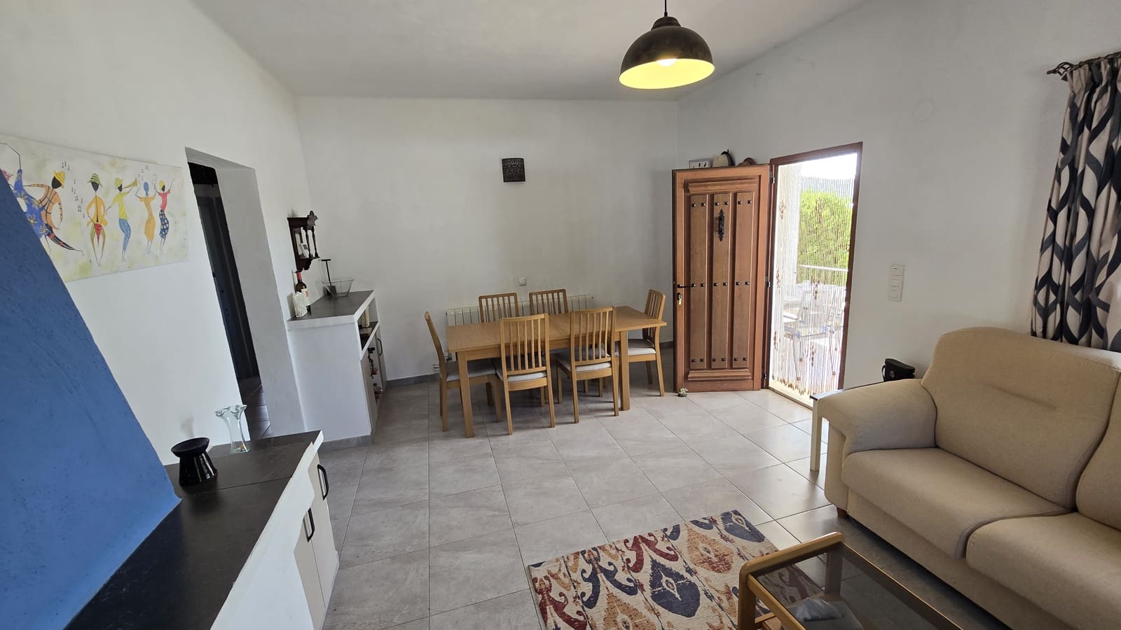 4 sypialnia Finka/Dom wiejski na sprzedaż w Sax z basenem garażem - 275 000 € (Ref: 10038936)