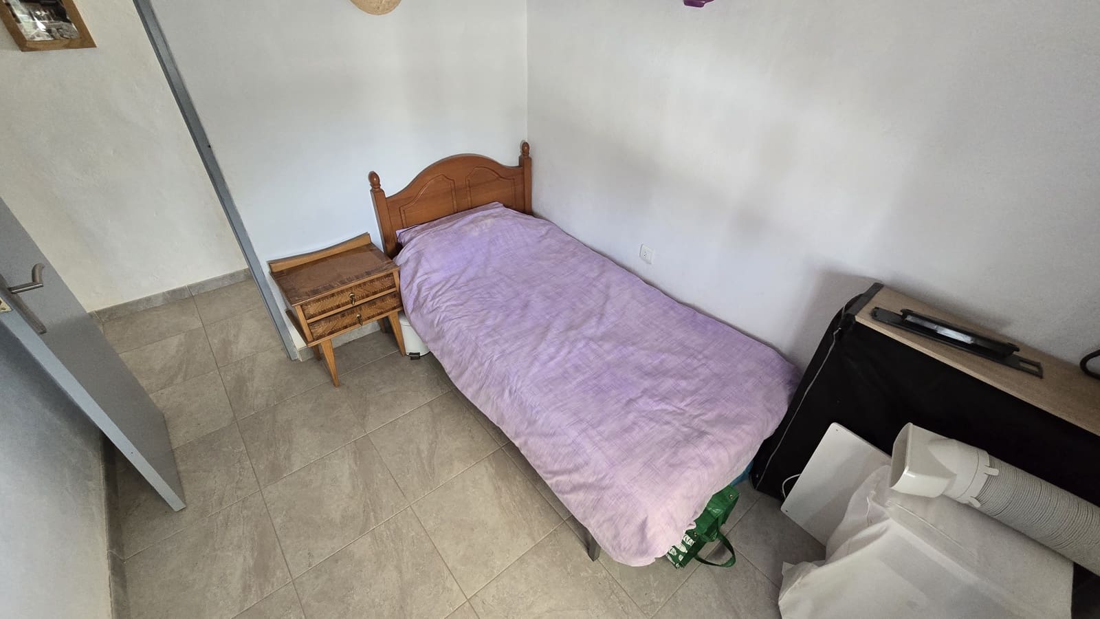 4 sypialnia Finka/Dom wiejski na sprzedaż w Sax z basenem garażem - 275 000 € (Ref: 10038936)