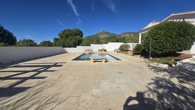 4 Zimmer Finca/Landgut zu verkaufen in Sax mit Pool Garage - 275.000 € (Ref: 10038936)