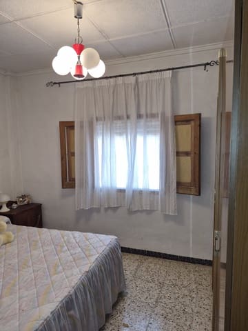 5 slaapkamer Finca/Landhuis te koop in Monóvar / Monóver met zwembad garage - € 180.000 (Ref: 10117471)