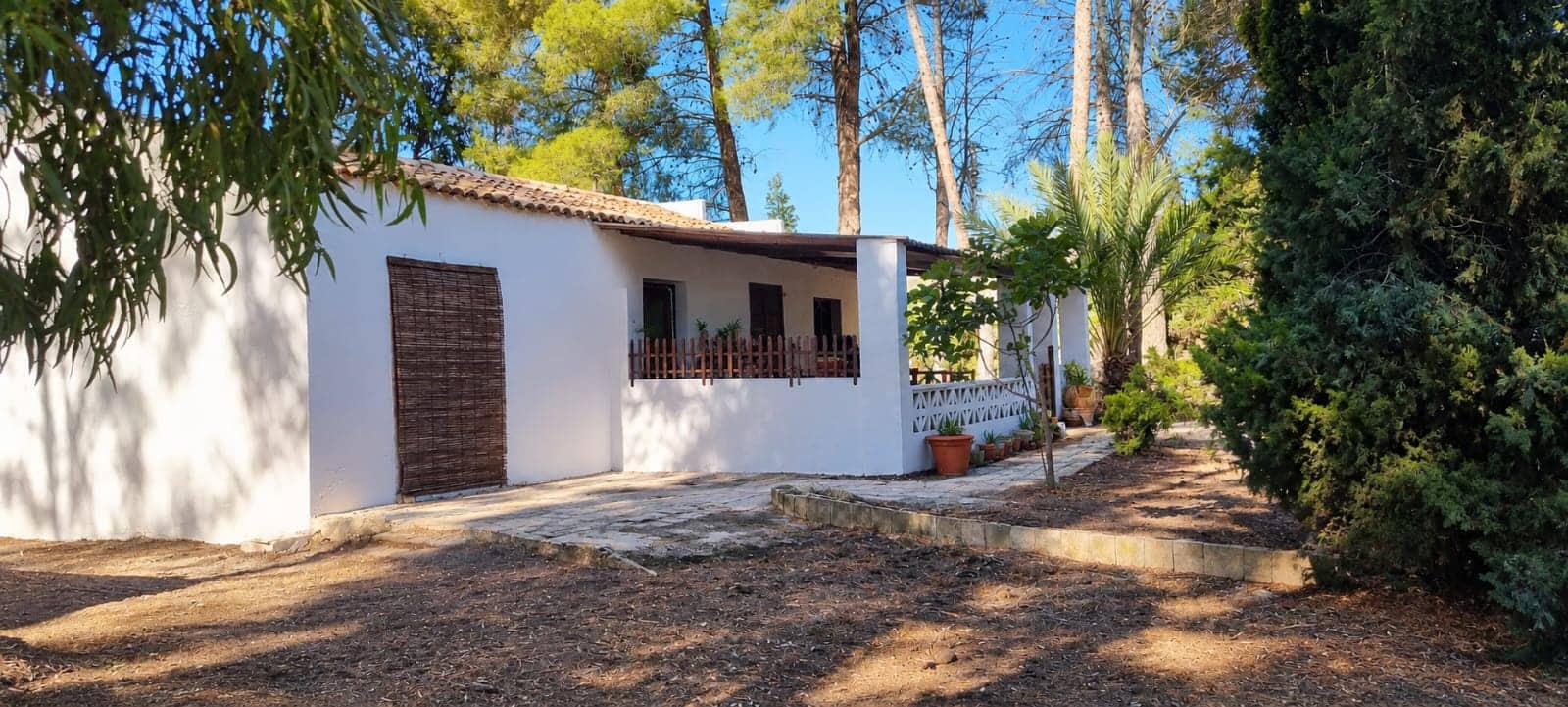 2 bedroom Finca/Country House for sale in Sax with pool garage - € 245,000 (Ref: 10134977)