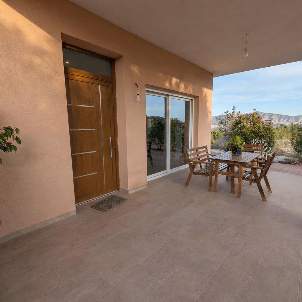 4 bedroom Finca/Country House for sale in Sax with garage - € 370,000 (Ref: 10138774)