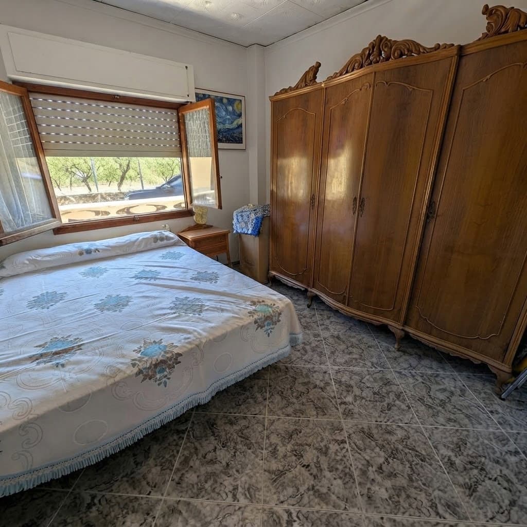 3 bedroom Finca/Country House for sale in Sax with pool garage - € 197,000 (Ref: 10138775)