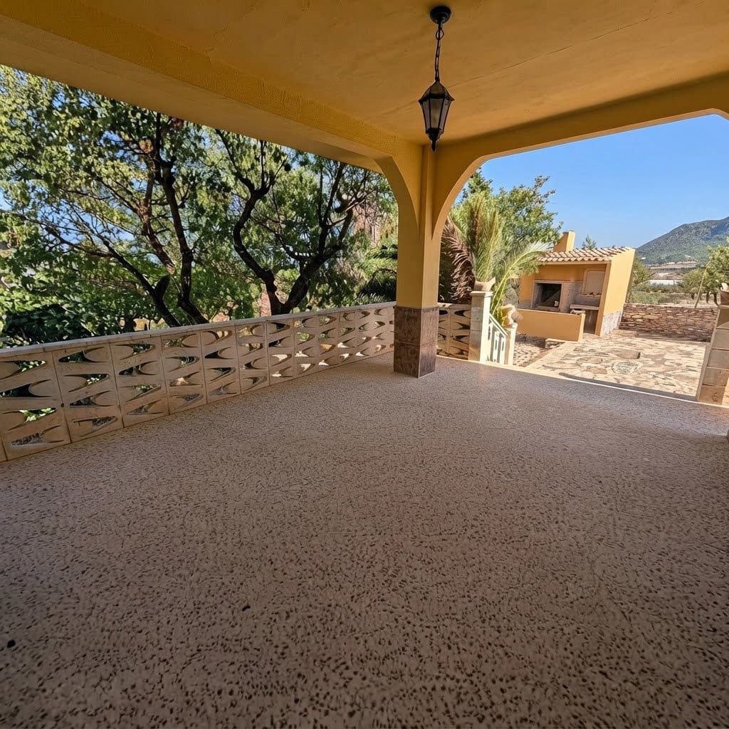 3 bedroom Finca/Country House for sale in Sax with pool garage - € 197,000 (Ref: 10138775)