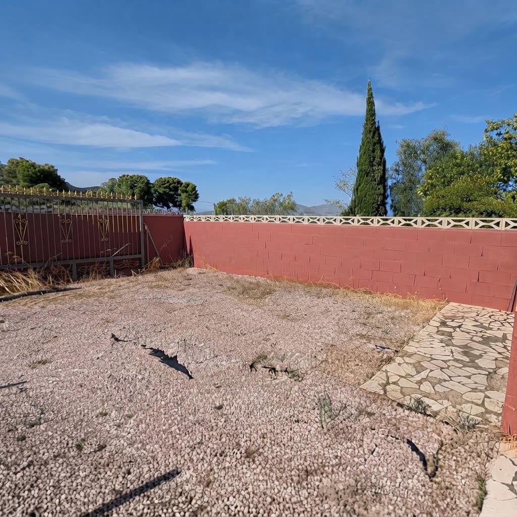3 bedroom Finca/Country House for sale in Sax with pool garage - € 197,000 (Ref: 10138775)