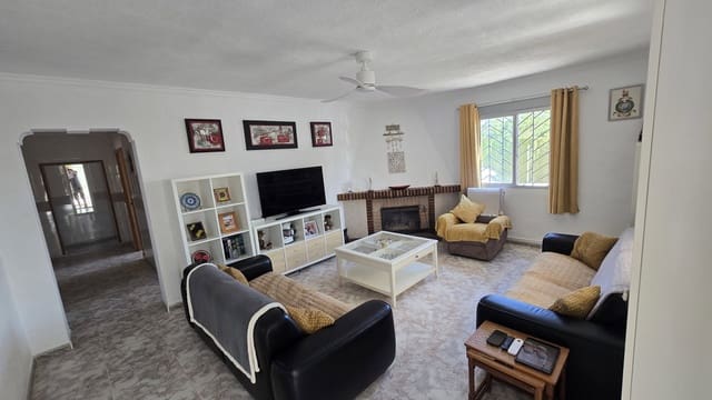 5 bedroom Finca/Country House for sale in Sax with pool garage - € 275,000 (Ref: 10154068)