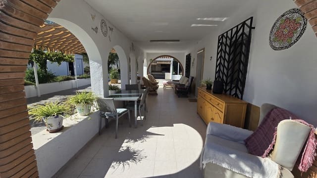 5 bedroom Finca/Country House for sale in Sax with pool garage - € 275,000 (Ref: 10154068)