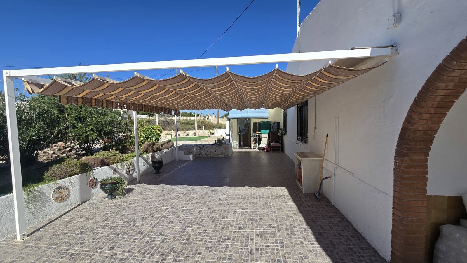 5 bedroom Finca/Country House for sale in Sax with pool garage - € 275,000 (Ref: 10154068)