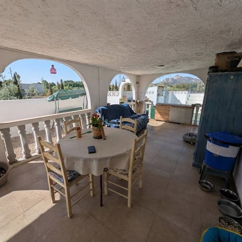 3 sovrum Finca/Hus på landet till salu i Sax med pool garage - 189 000 € (Ref: 10169109)