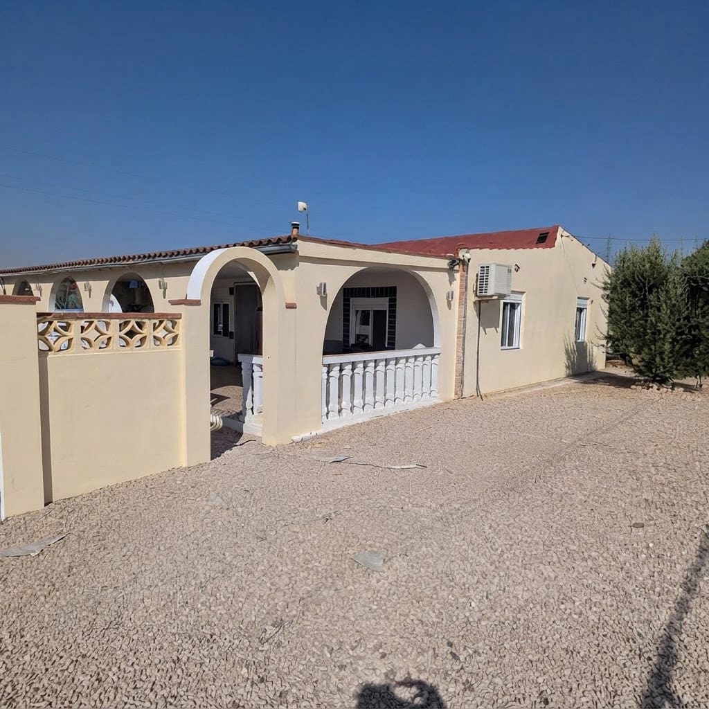 3 bedroom Finca/Country House for sale in Sax with pool garage - € 189,000 (Ref: 10169109)