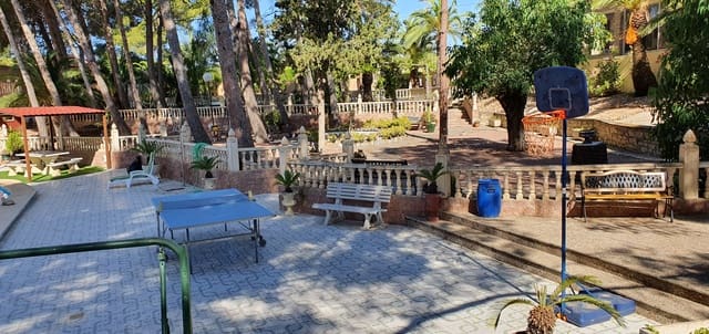 10 bedroom Finca/Country House for sale in Monóvar / Monóver with pool - € 594,950 (Ref: 6228941)