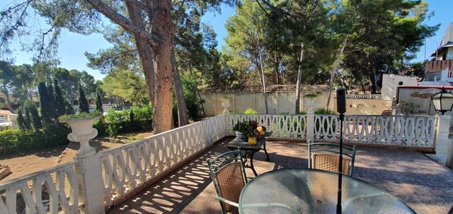 10 bedroom Finca/Country House for sale in Monóvar / Monóver with pool - € 594,950 (Ref: 6228941)