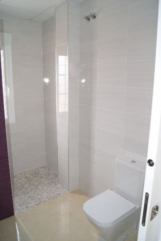 4 Zimmer Villa zu verkaufen in Pinoso mit Pool - 385.000 € (Ref: 6479287)