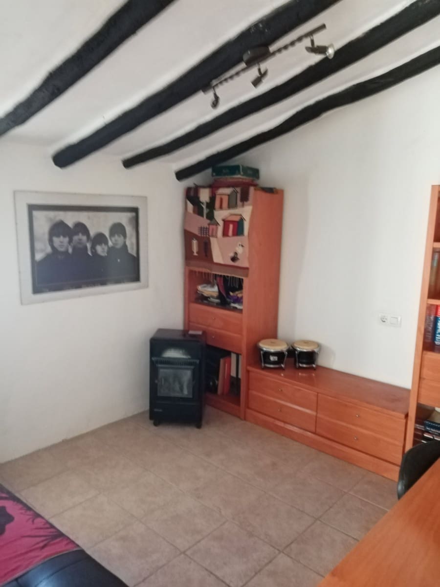 Casa de 3 habitaciones en Sax en venta - 99.950 € (Ref: 6666307)