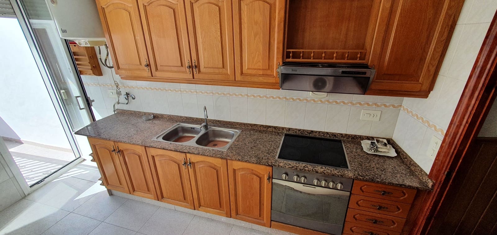 4 soveværelse Byhus til salg i Sax - € 110.000 (Ref: 6900759)