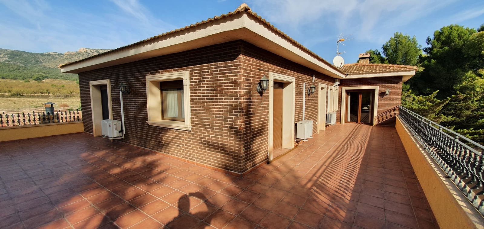 6 soveværelse Villa til salg i Salinas med swimmingpool - € 1.000.000 (Ref: 7177572)