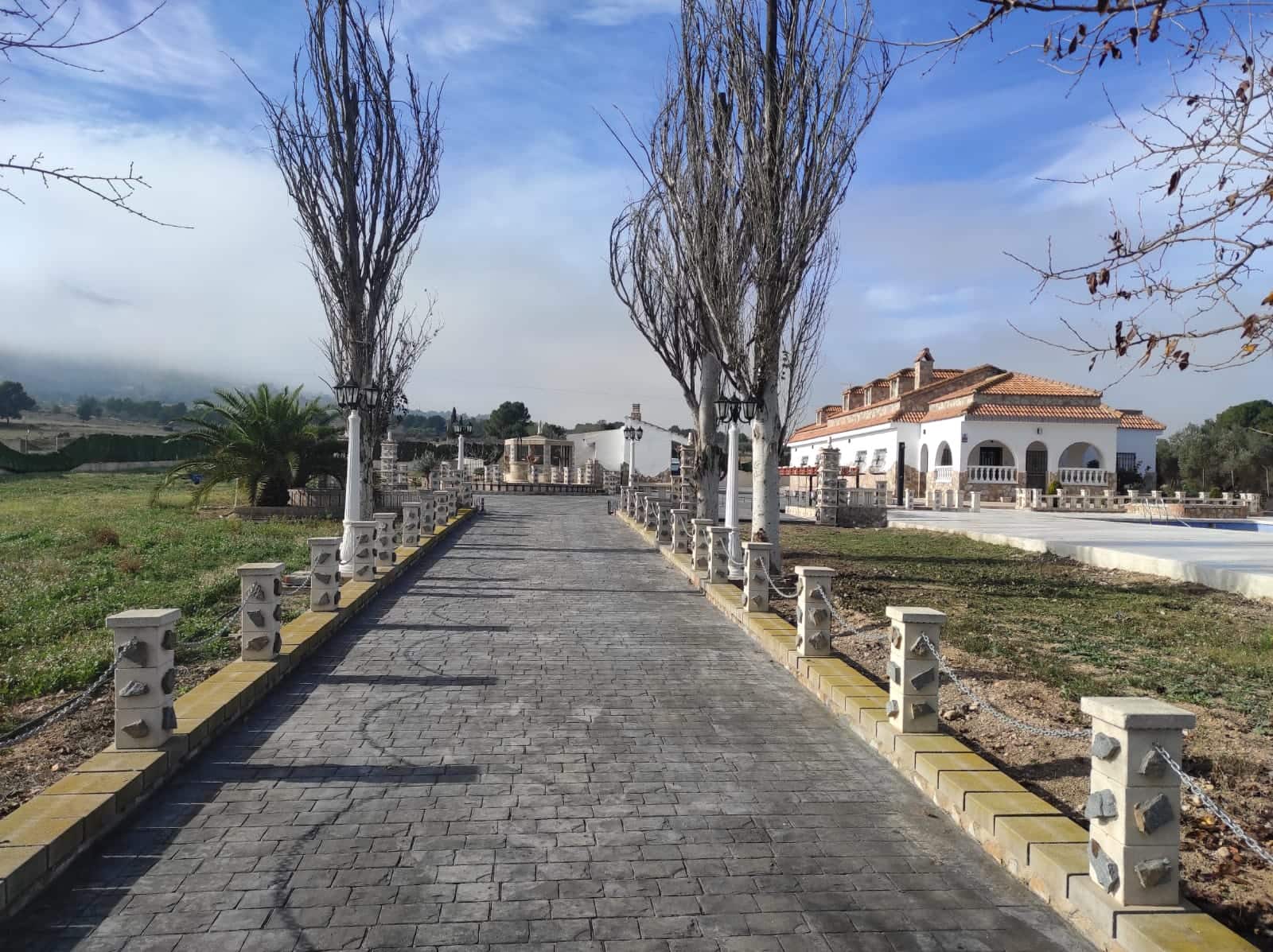 6 chambre Villa/Maison à vendre à Sax avec piscine - 460 000 € (Ref: 7348214)