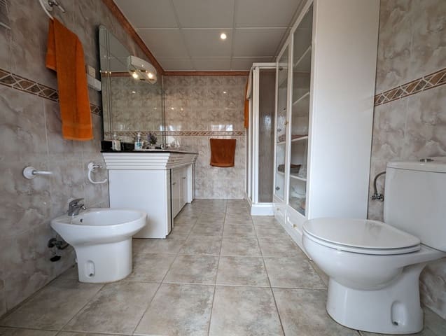 5 soverom Villa til salgs i Sax - € 310 000 (Ref: 7626059)