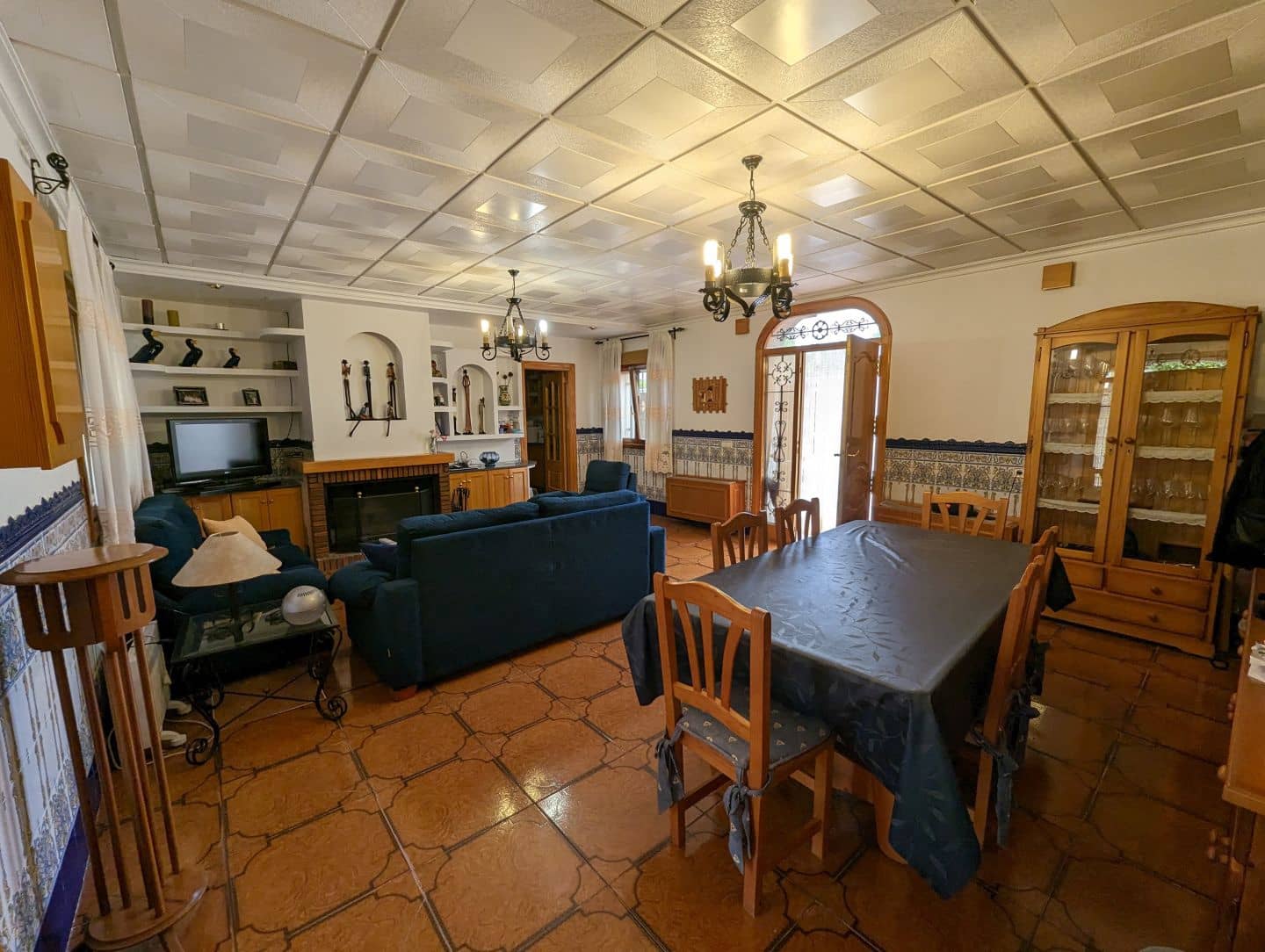 5 sypialnia Willa na sprzedaż w Sax z basenem - 298 000 € (Ref: 7626059)