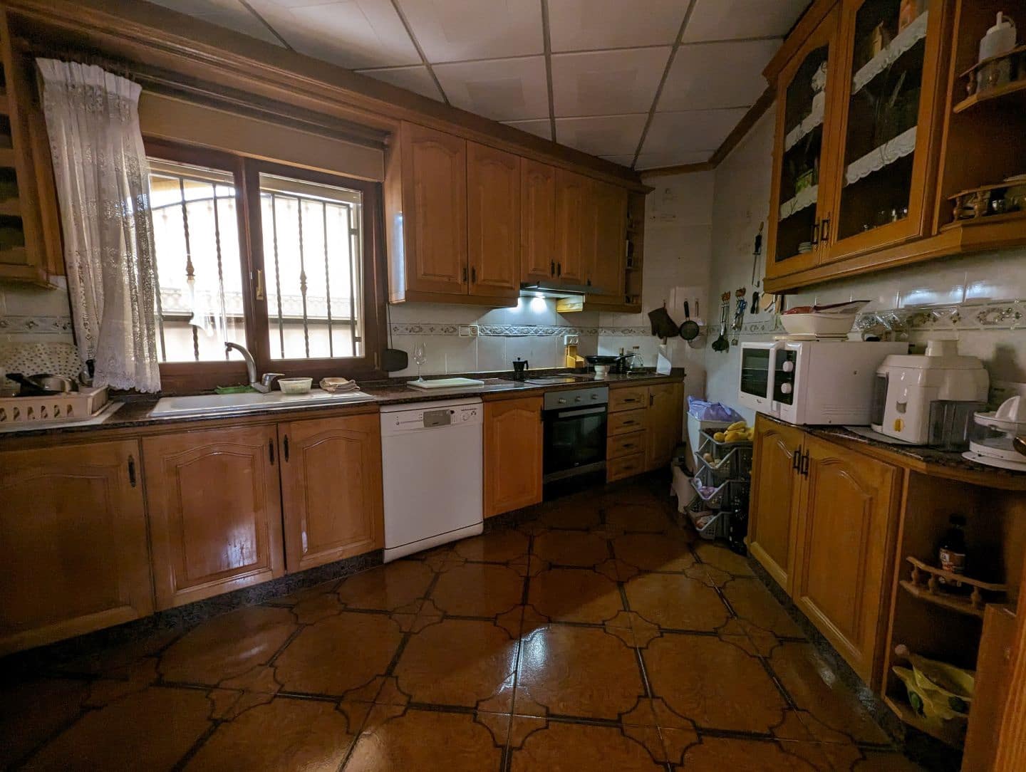 5 sypialnia Willa na sprzedaż w Sax z basenem - 298 000 € (Ref: 7626059)