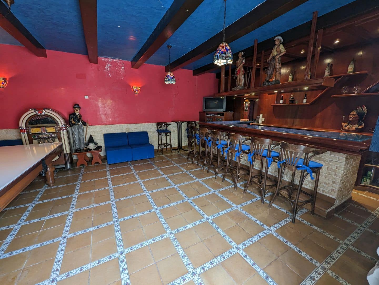 5 sypialnia Willa na sprzedaż w Sax z basenem - 298 000 € (Ref: 7626059)