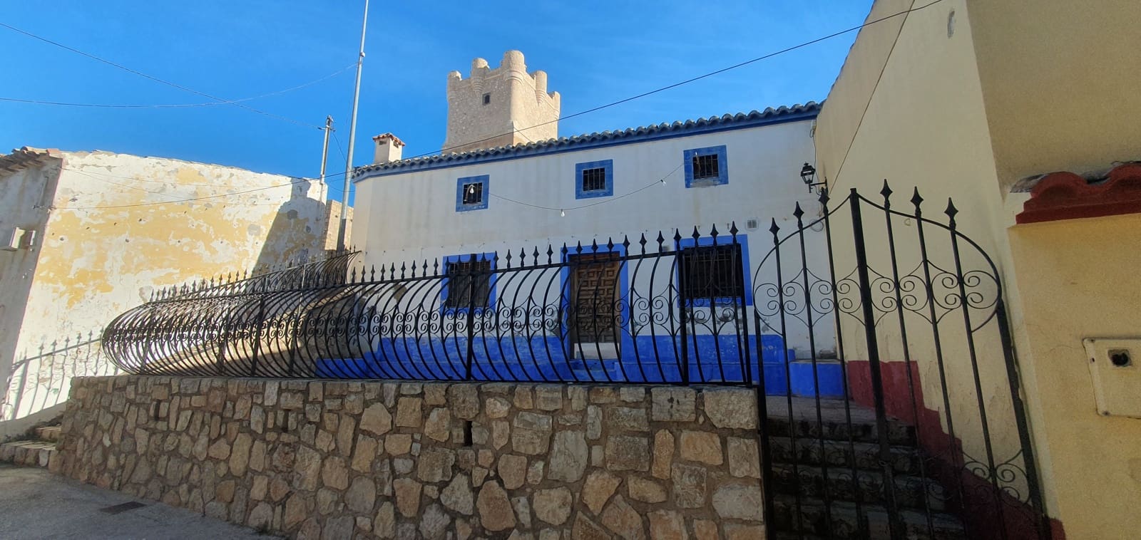 8 soveværelse Byhus til salg i Villena - € 320.000 (Ref: 8047614)