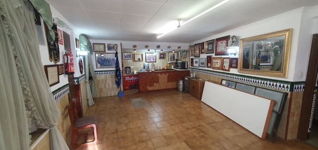 8 soverom Hus til salgs i Villena - € 320 000 (Ref: 8047614)