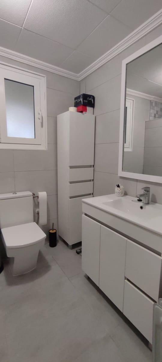 3 sovrum Lägenhet till salu i Sax - 100 000 € (Ref: 8109482)