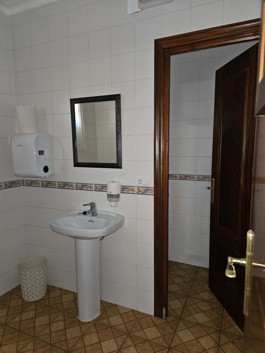 3 soveværelse Erhverv til salg i Elda - € 525.000 (Ref: 8370030)