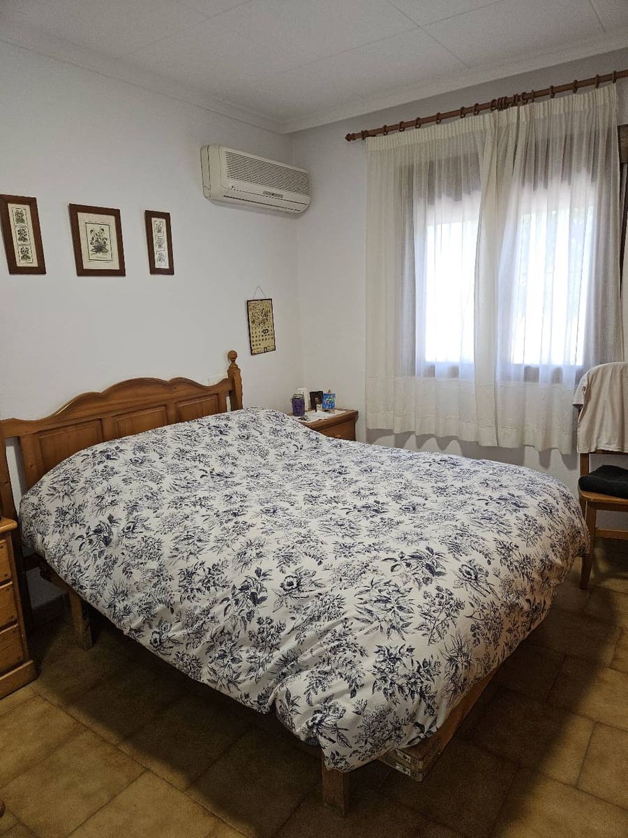 3 soveværelse Erhverv til salg i Elda - € 525.000 (Ref: 8370030)