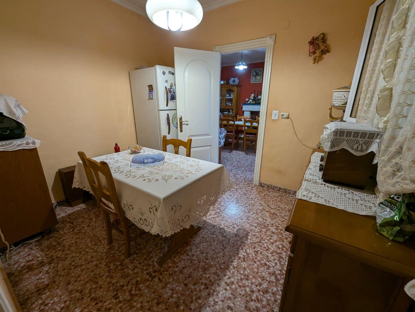 4 soveværelse Finca/Landehus til salg i Sax med swimmingpool garage - € 199.500 (Ref: 8512109)