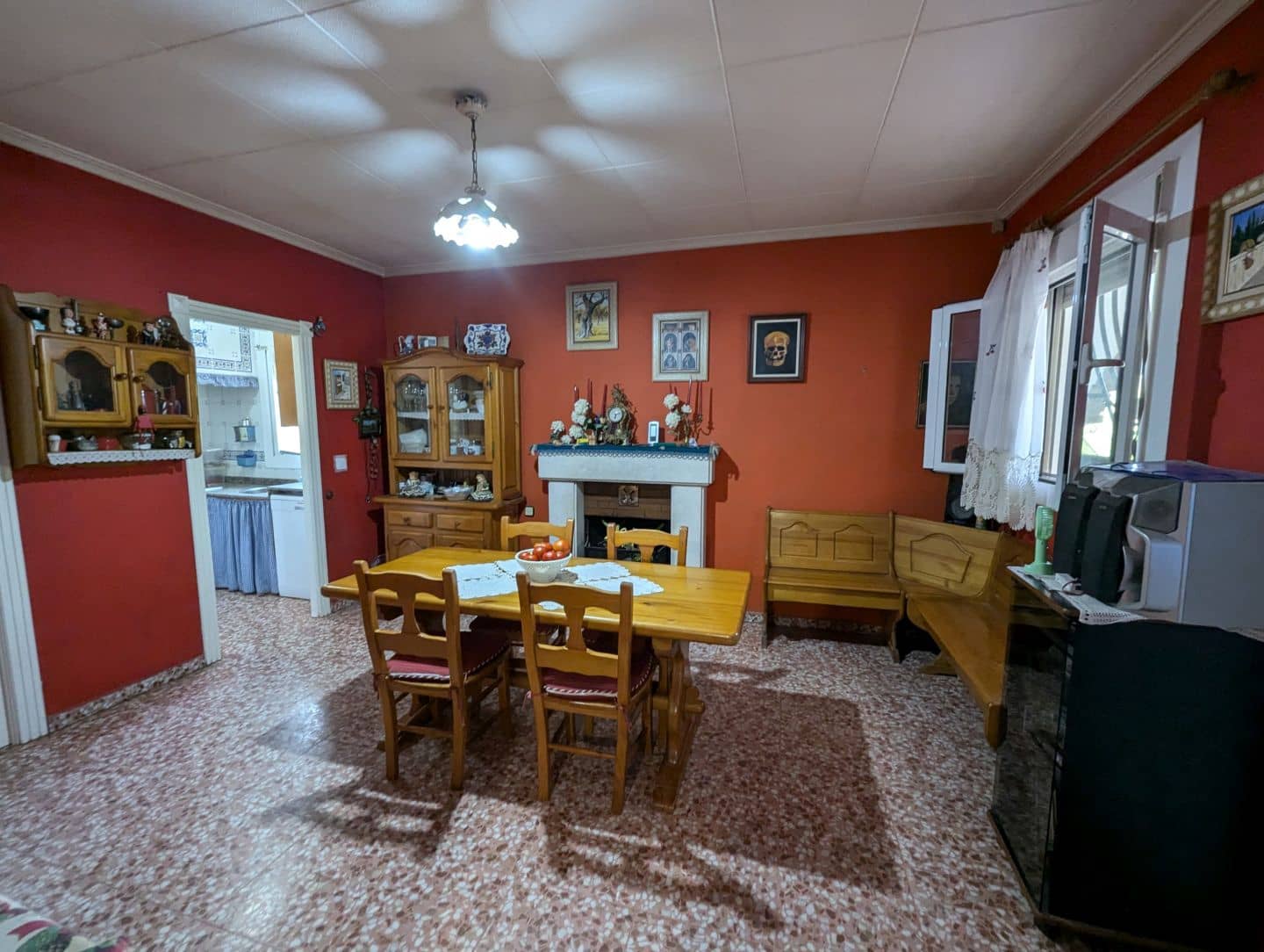 4 soveværelse Finca/Landehus til salg i Sax med swimmingpool garage - € 199.500 (Ref: 8512109)