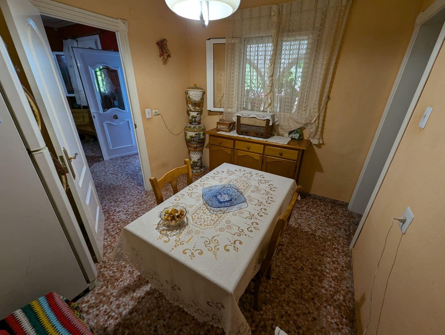 4 soveværelse Finca/Landehus til salg i Sax med swimmingpool garage - € 199.500 (Ref: 8512109)